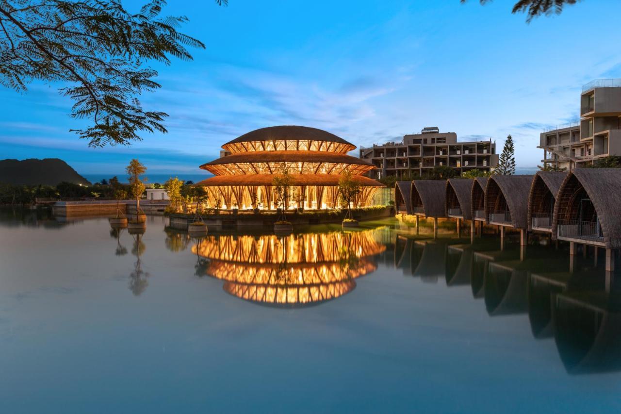 Wyndham Grand Vedana Ninh Binh Resort Kültér fotó