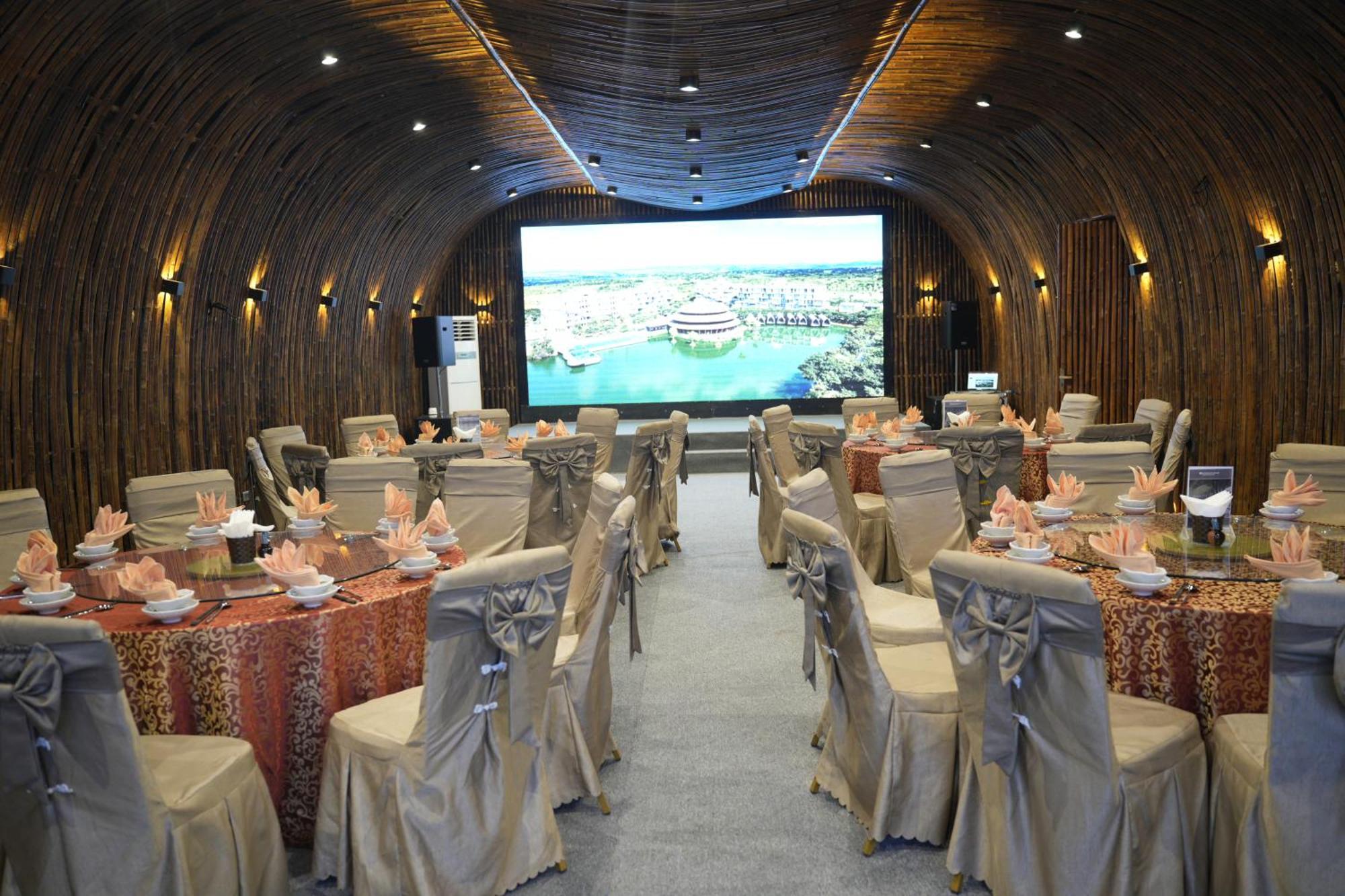 Wyndham Grand Vedana Ninh Binh Resort Kültér fotó